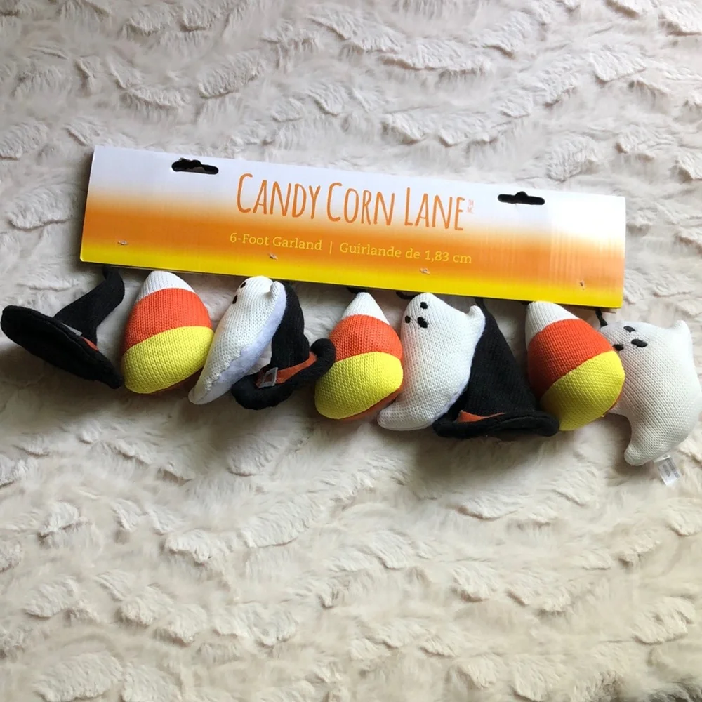 Candy Corn Lane Halloween Garland